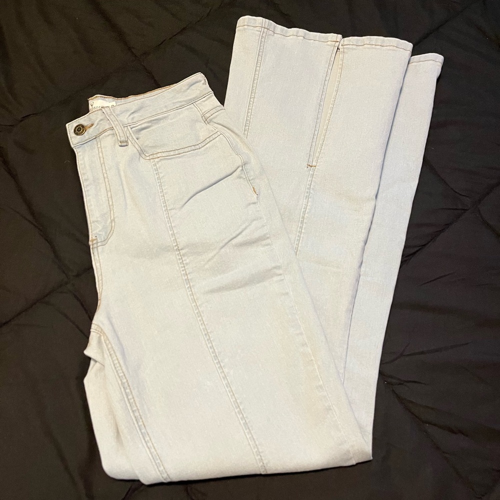 New! Women’s Flare Jeans